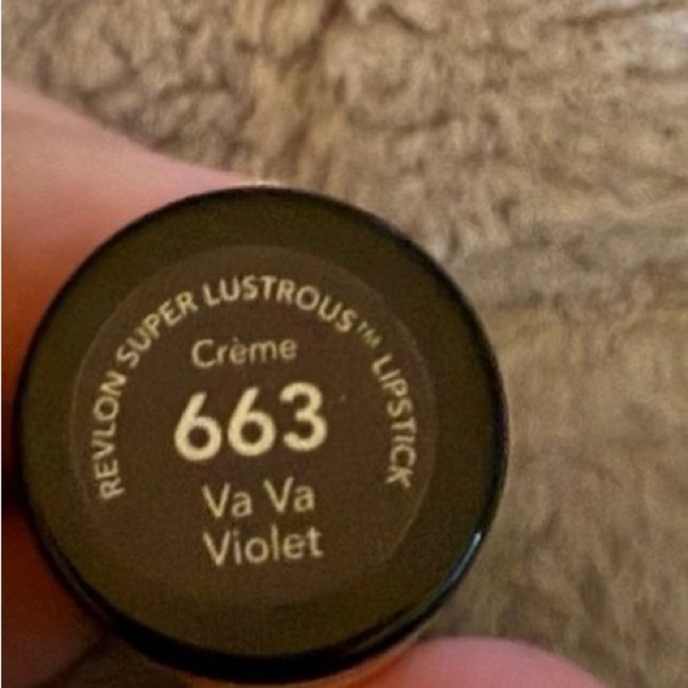 Revlon Super Lustrous Lipstick - Crème Va Va Violet
